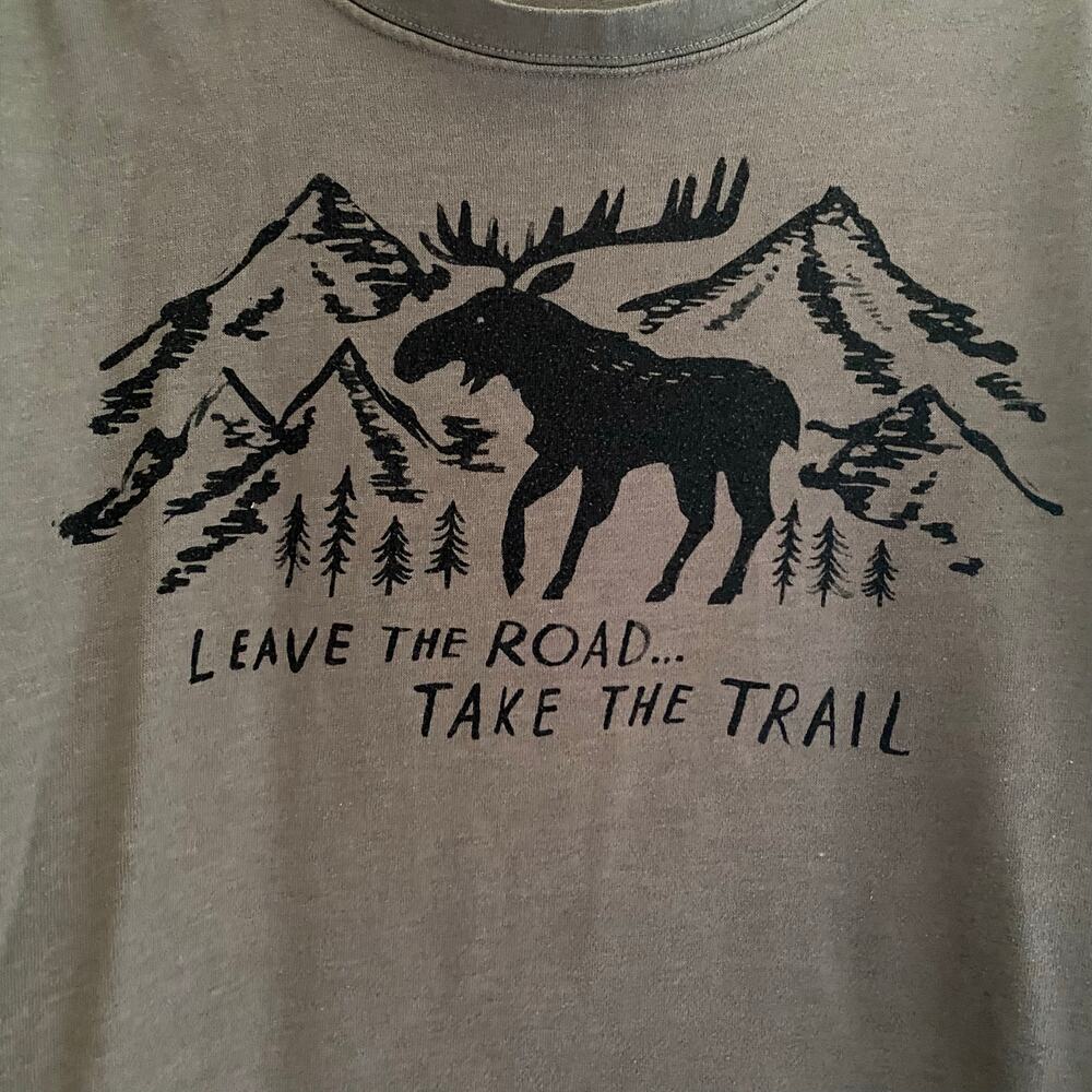 Natural Life Cotton Sweatshirt Green Moose Graphic Womens Size Large - Picture 3 of 6
